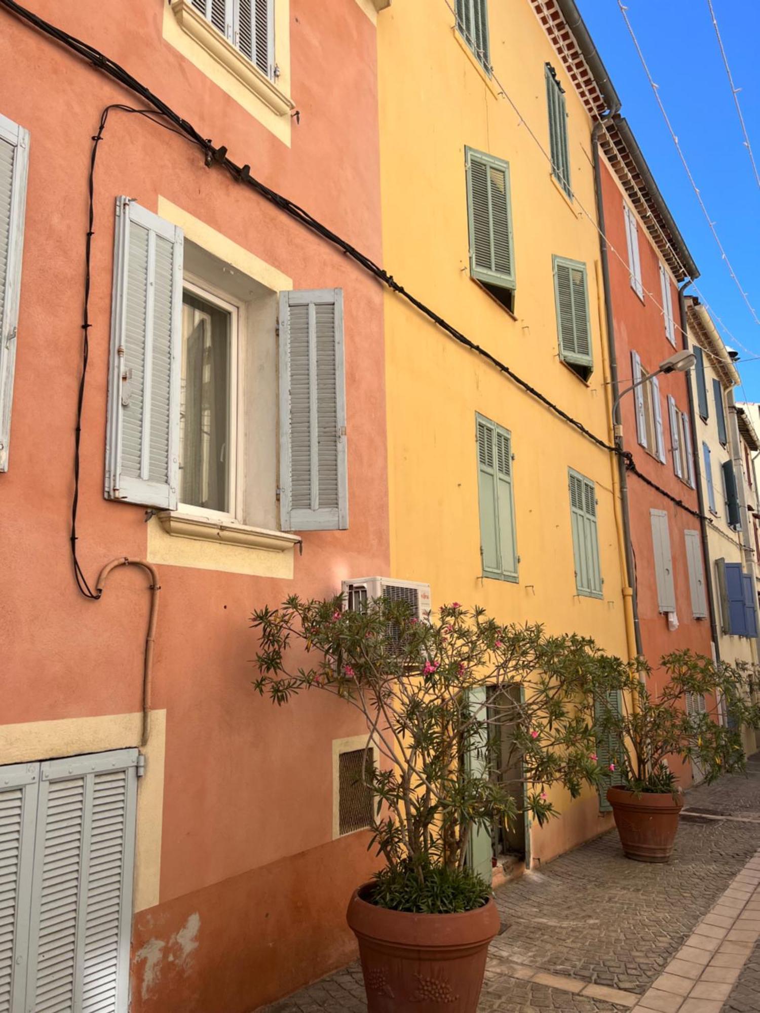 Appartement Coup De Coeur Centre Village Et Plage Climatise 3 Etoiles Terra Cigala Bandol Extérieur photo